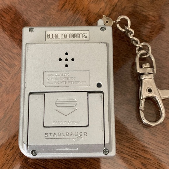 Nintendo Mini Classics Super Mario Bros Game Boy GameBoy Keychain ToyMax 1998 - Picture 6 of 8